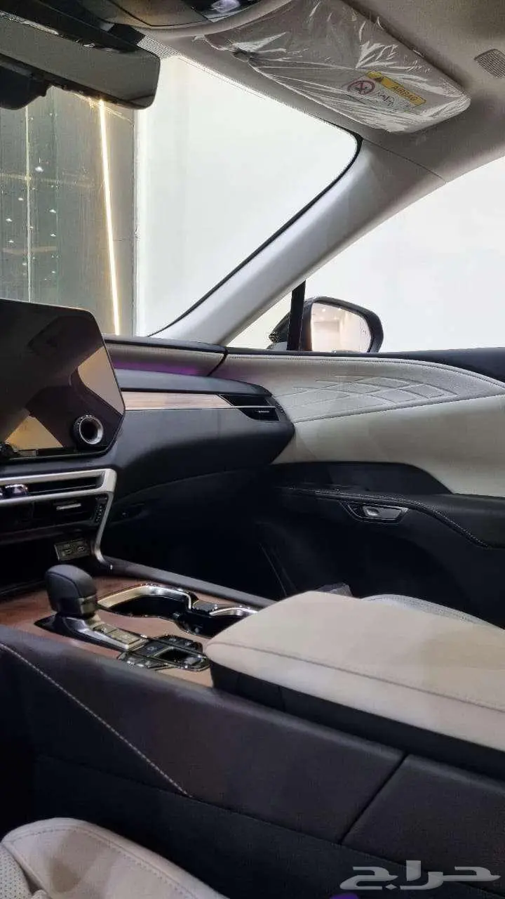 لكزس RX350 سعودى 2024 فل كامل 10