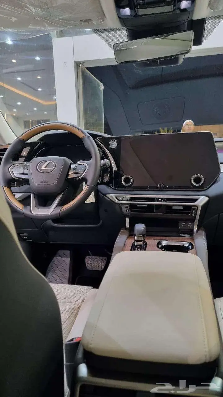 لكزس RX350 سعودى 2024 فل كامل 14