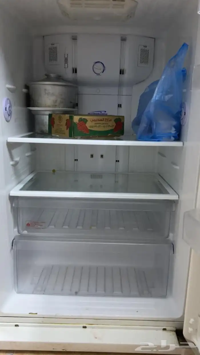 دولاب و ثلاجه للبيع 2