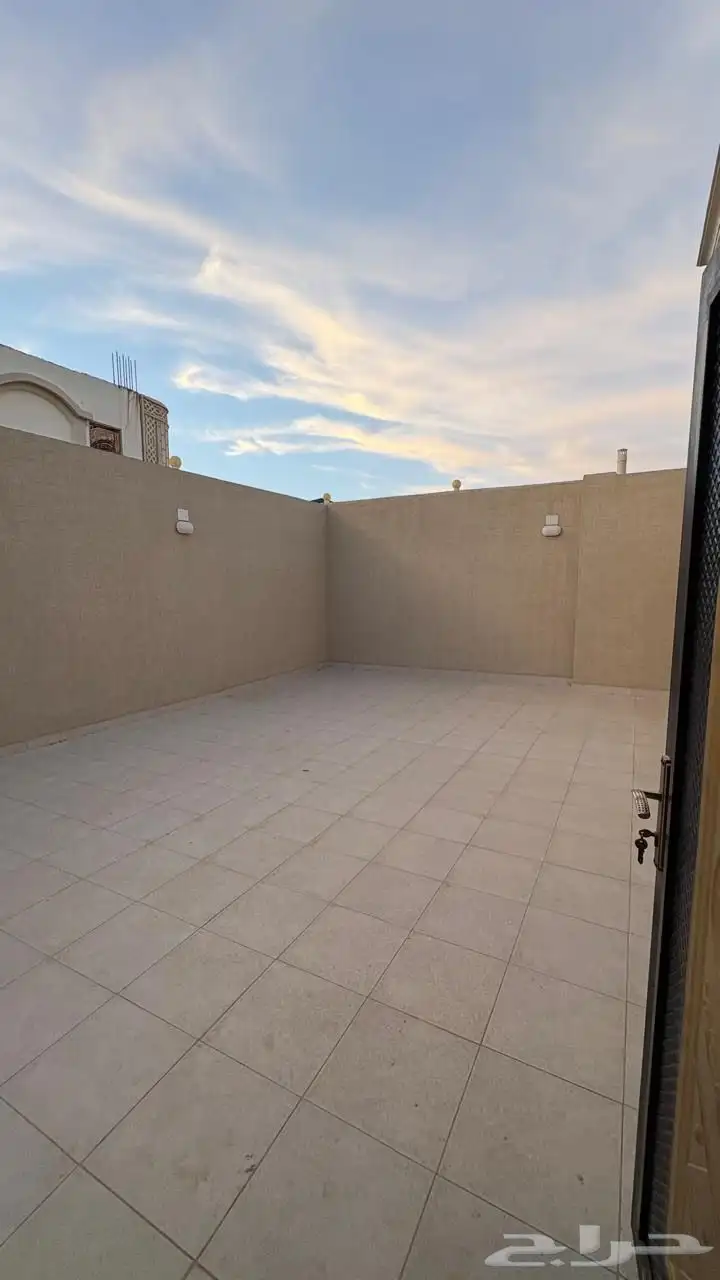 شقق وملحق للبيع بالوسام رقم 1 موقع وتشطيب مميز جدا 5