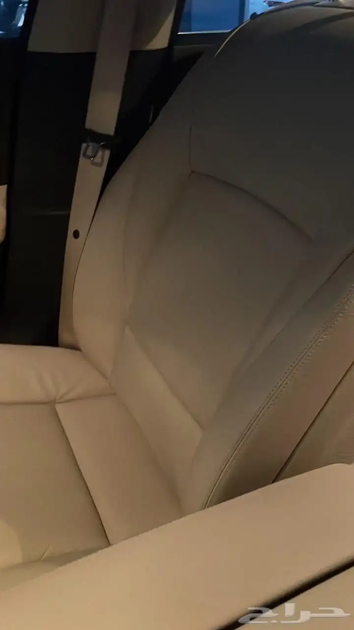 المدينة المنورة سيارة للبيع نظيف و على الشرط الممشى 35الف 25