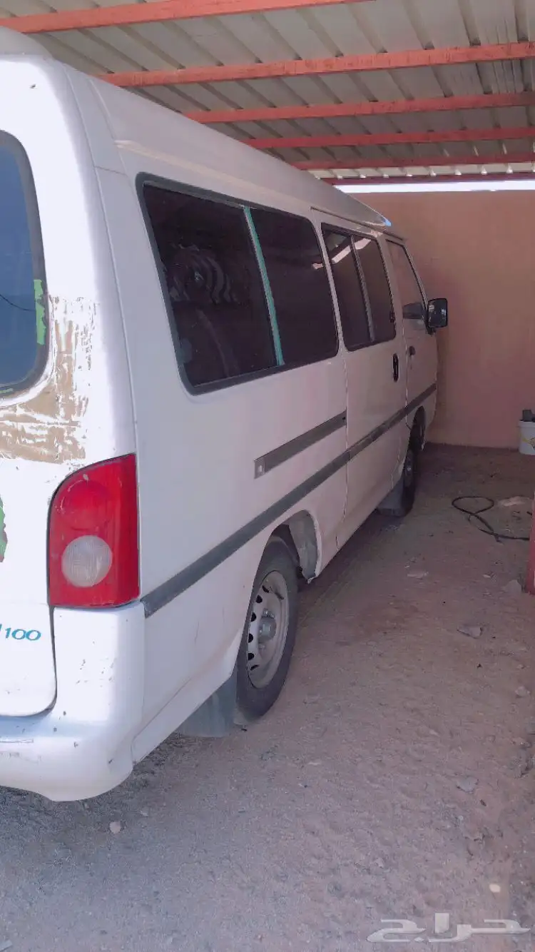 باص هونداي H1 0