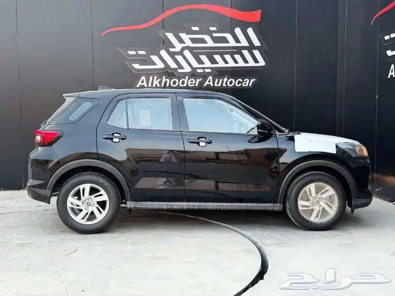 تويوتا رايز استاندر 2024 لدى الخضر للسيارات 3