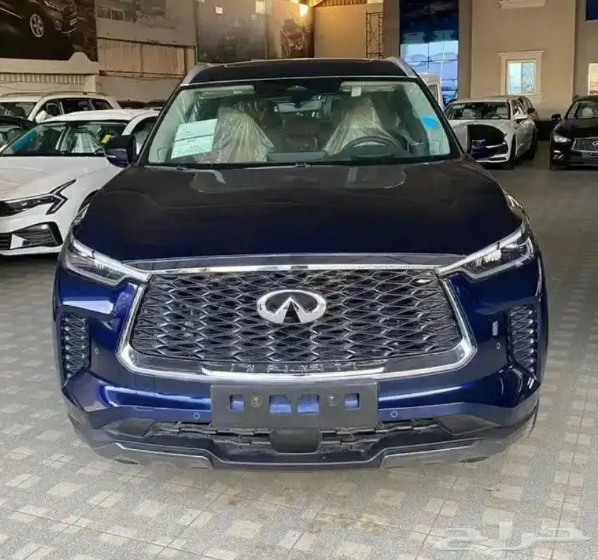 انفينتى Q60 موديل 2023 سينسورى 1