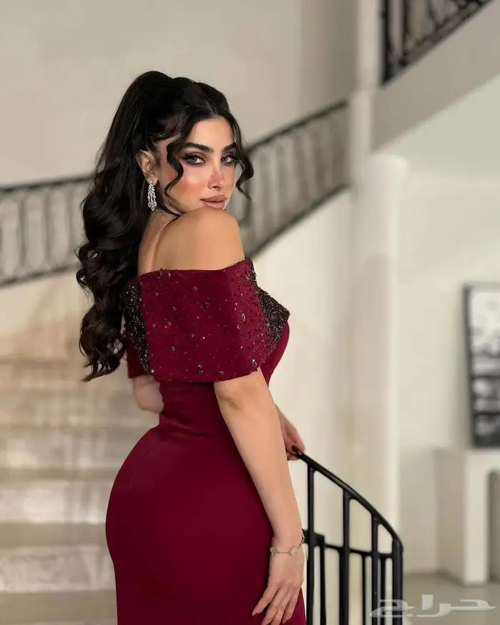 فساتين سهرة ناعمة توصيل لجميع المدن 23