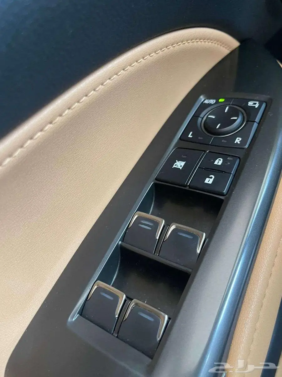 لكزس NX350 موديل 2024 20