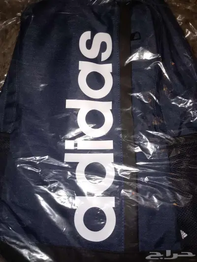 شنطة Adidas اصلية 0