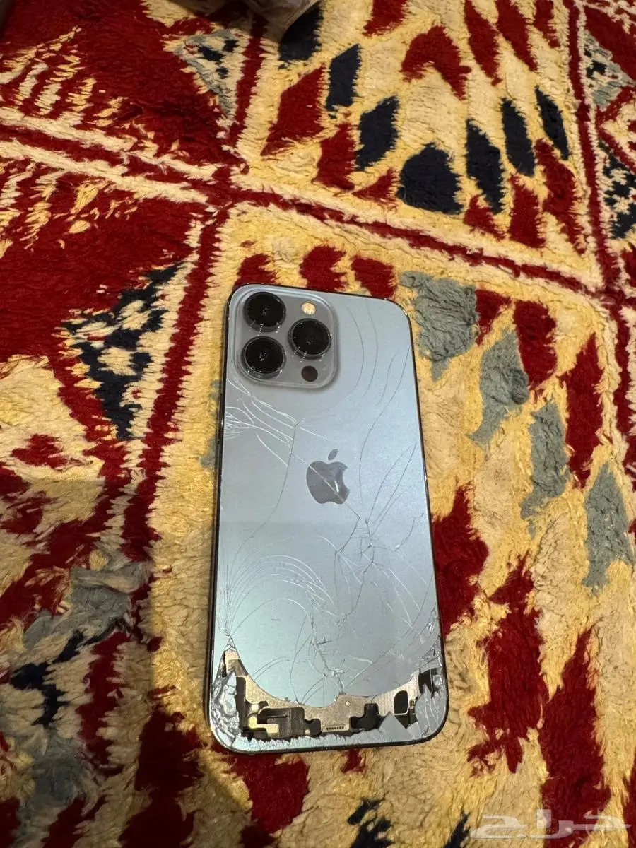 ايفون 13 3