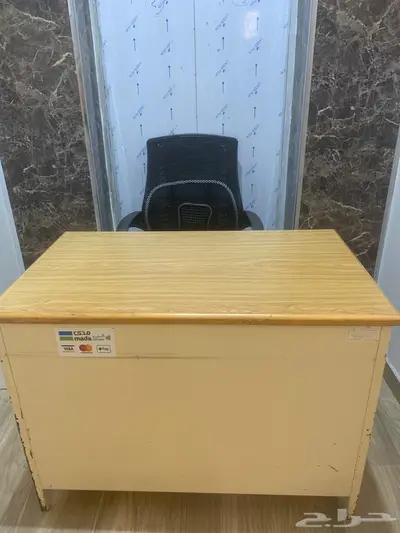 مكتب حديد مع كرسي 0