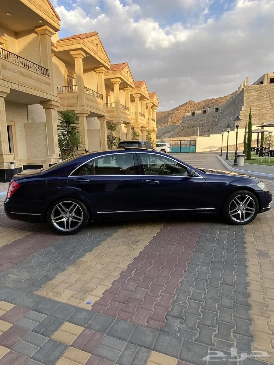 مرسيدس بانوراما 2009 للبيع 10