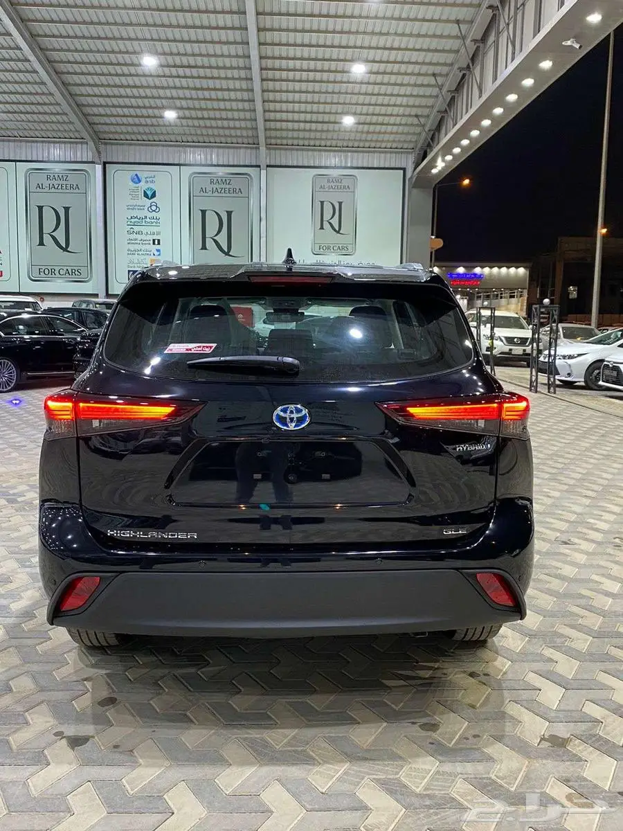 تويوتا هايلندر GLE 2024 هايبرد دبل أصفار 6