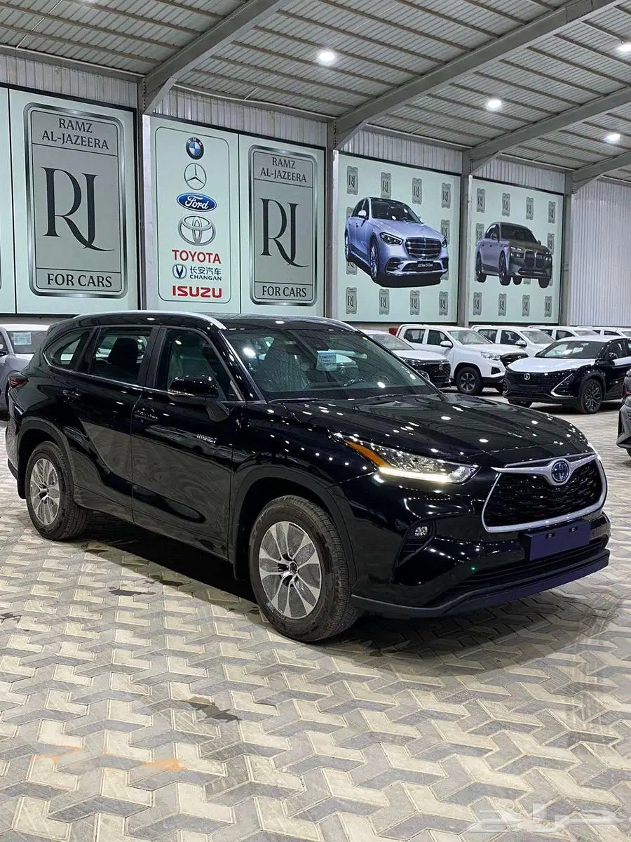 تويوتا هايلندر GLE 2024 هايبرد دبل أصفار 5