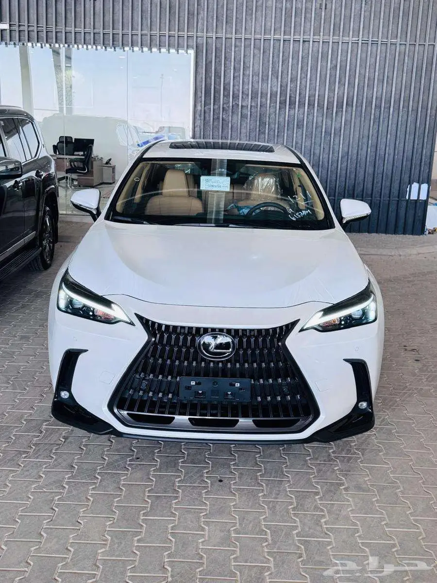ليكزس NX 350 AA موديل 2025 ب 207000 ريال 0