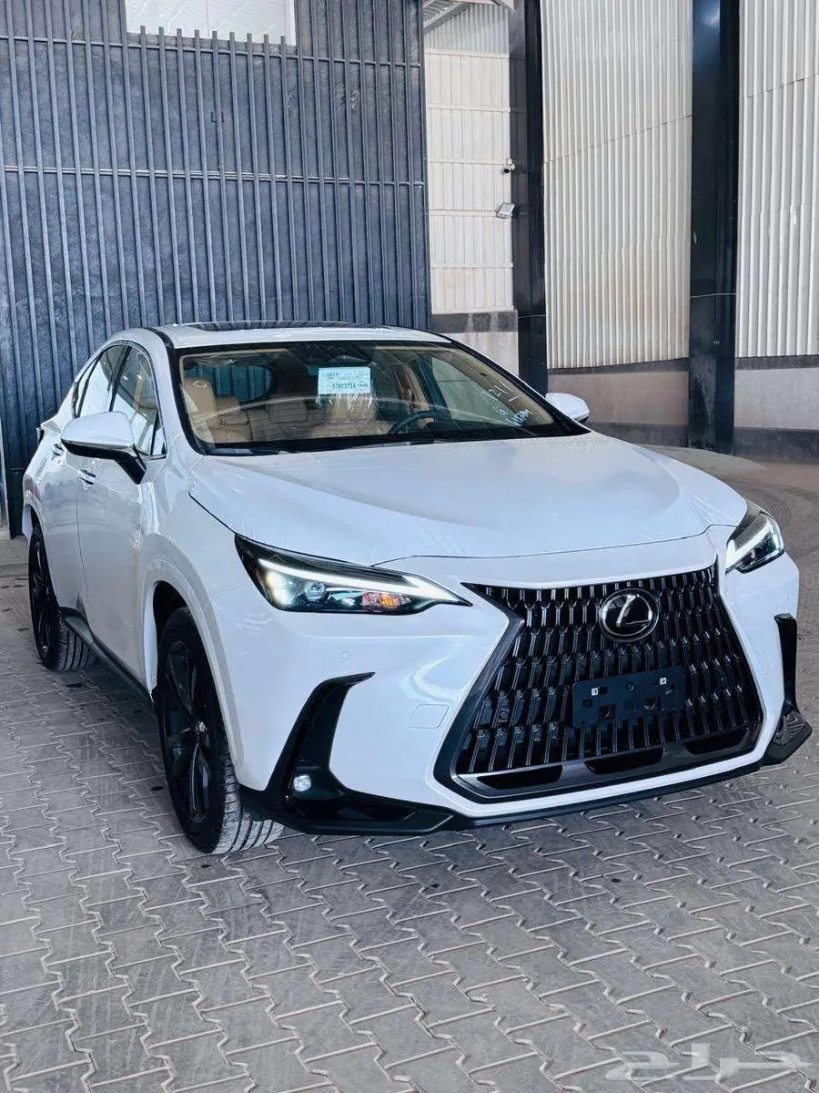 ليكزس NX 350 AA موديل 2025 ب 207000 ريال 2