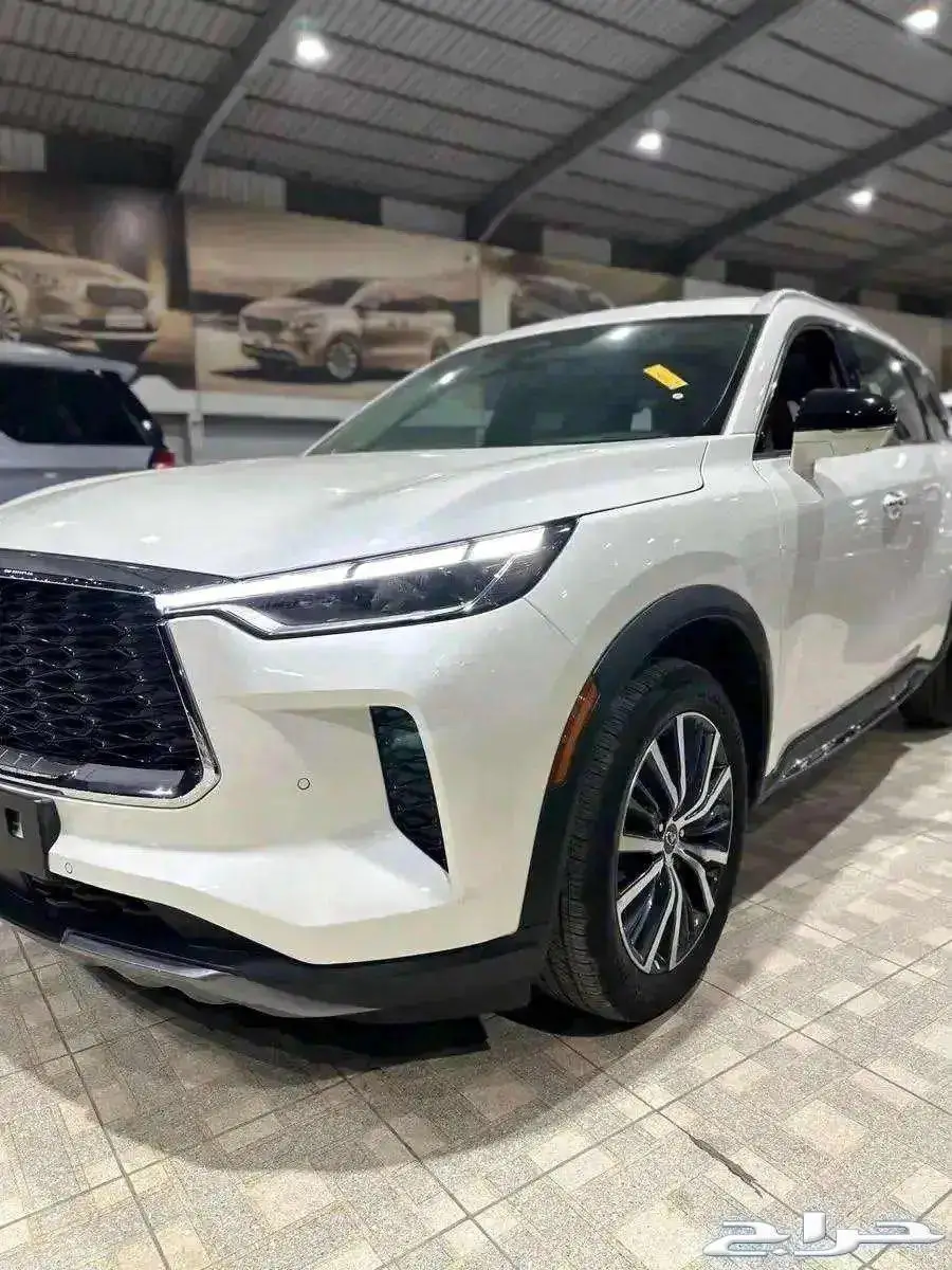 انفينتي QX60 لاكجري وي سينسوري 2023 جديد 9