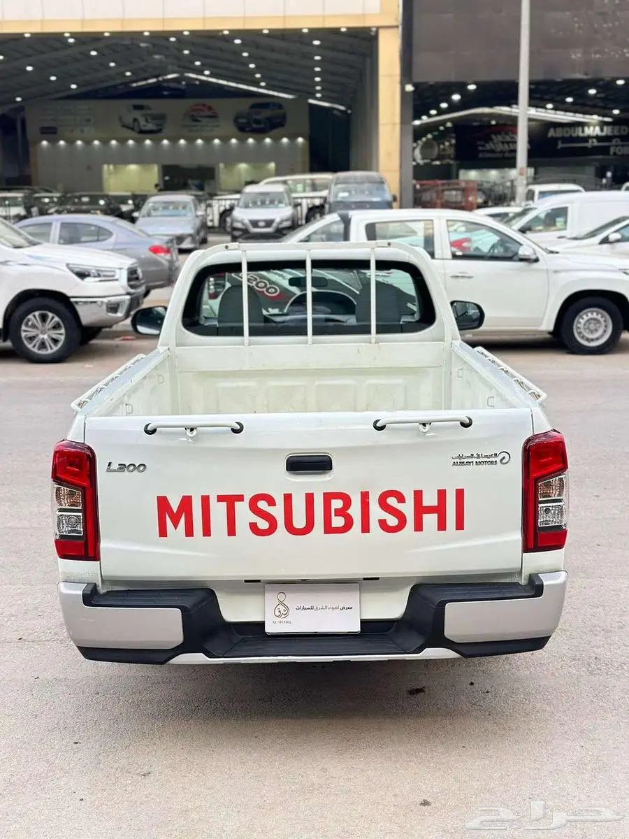 متسوبيشي غمارة L200 موديل 2019 بنزين 5