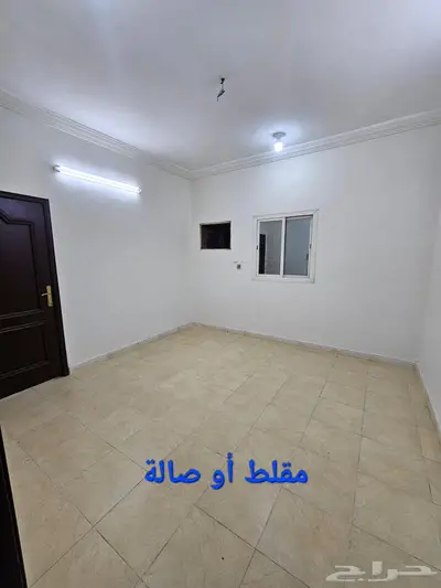 ملحق شقتين للايجار بحي الاجاويد 6