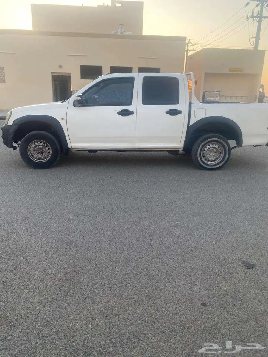 ايسوزو 2006 للبيع ديزل مستعمله غمارتين 3