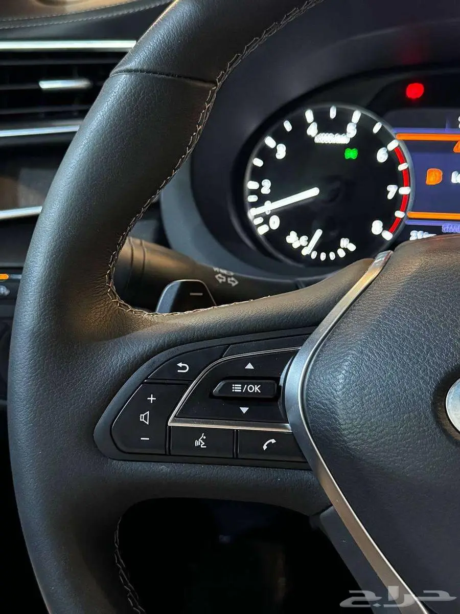 انفينتي QX55 فل كامل 2023 متوفره لدي معرض خالد للسيارات 7