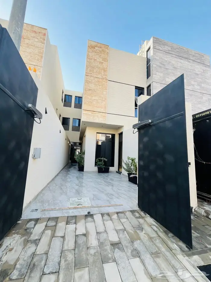 للبيع دور أرضي في الرياض حي قرطبة   عرض رقم H1127 4