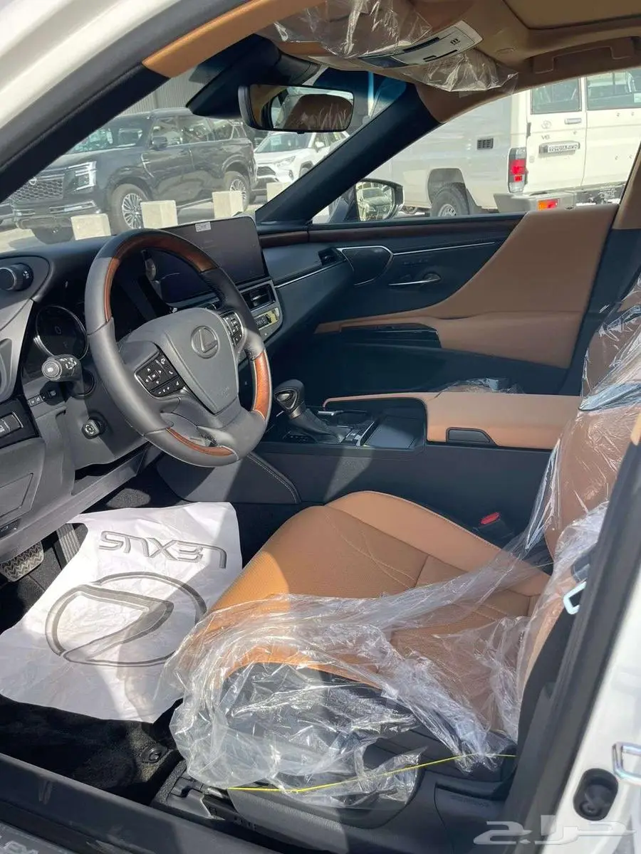 لكزس ES350 DD كويتى 2025 لمبيعات الكاش والبنوك 7