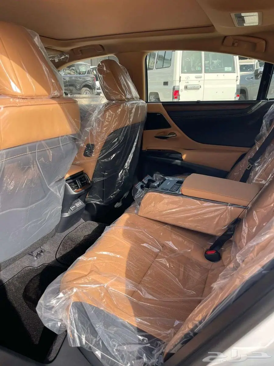 لكزس ES350 DD كويتى 2025 لمبيعات الكاش والبنوك 8