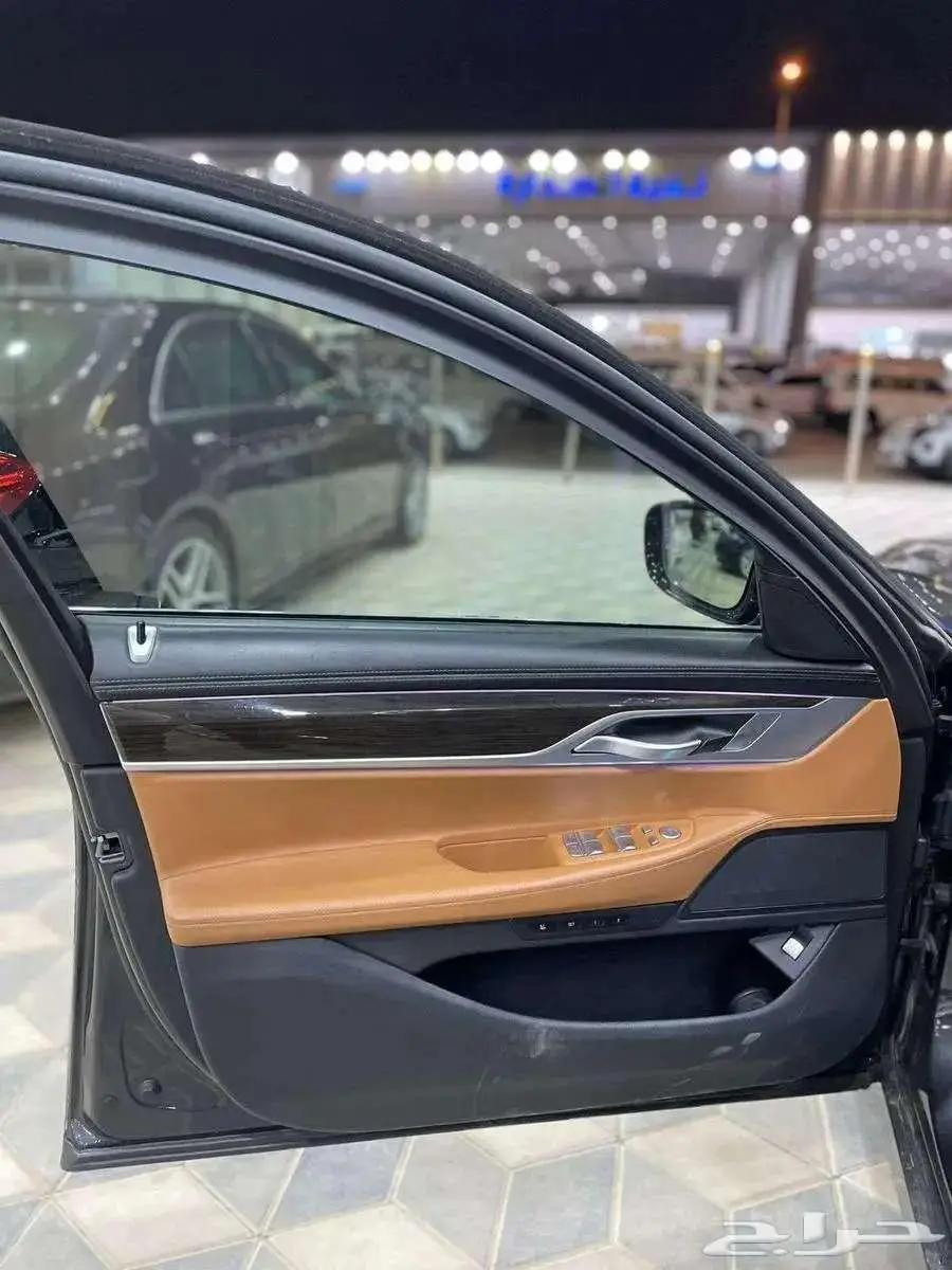 بي ام دبليو 730 2022 14