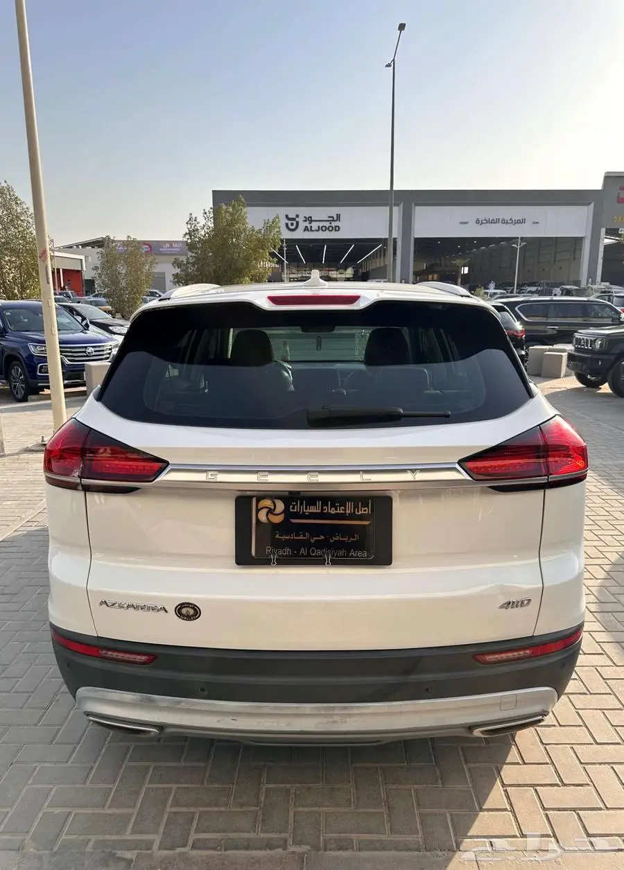 جيلي ازكارا 2022 34