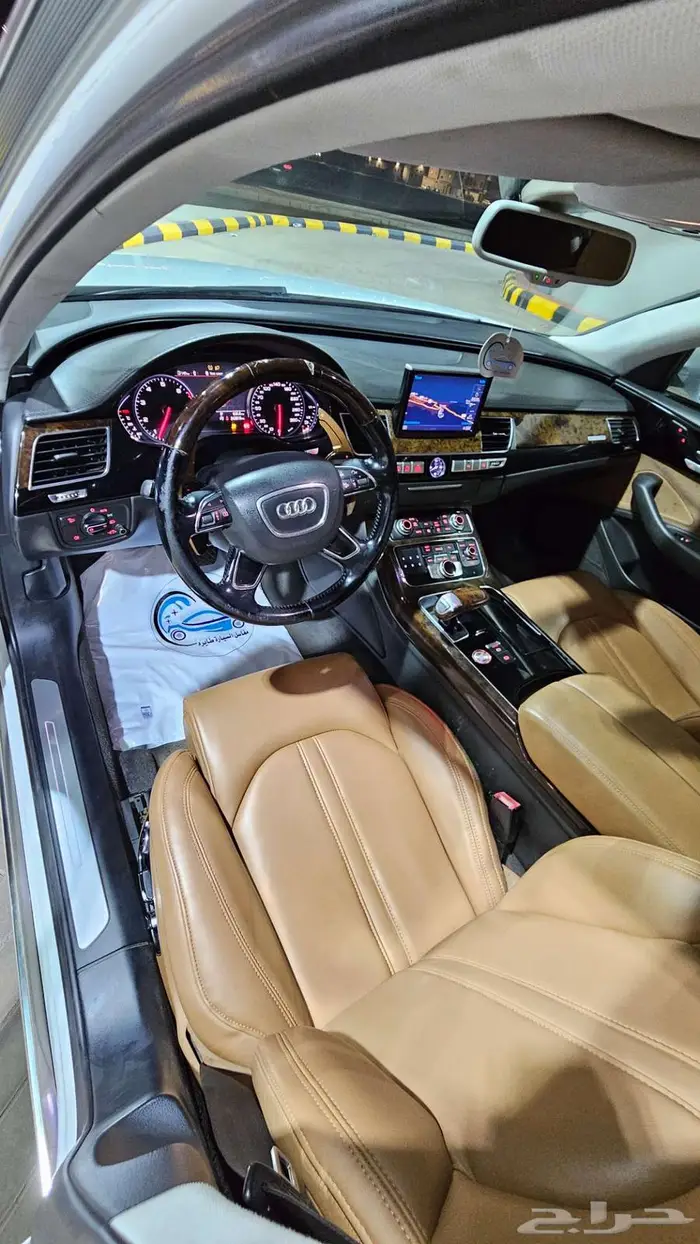 Audi A8L 2015 نظيفة جدا 1