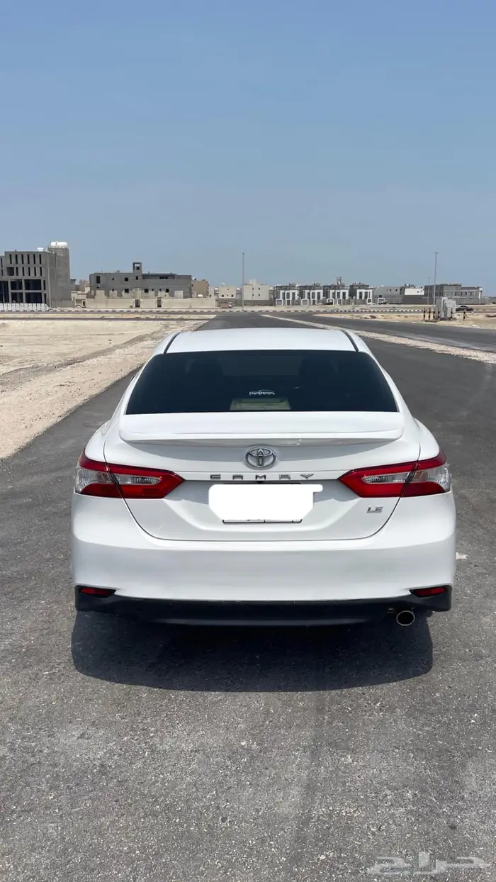كامري 2019 بنزين LE 8