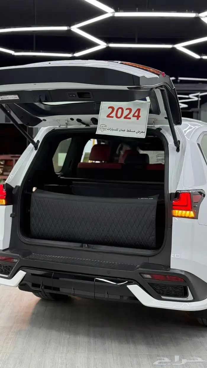 عروض لا تفوتك لكزس إف اسبورت 2024 للإيجار 9