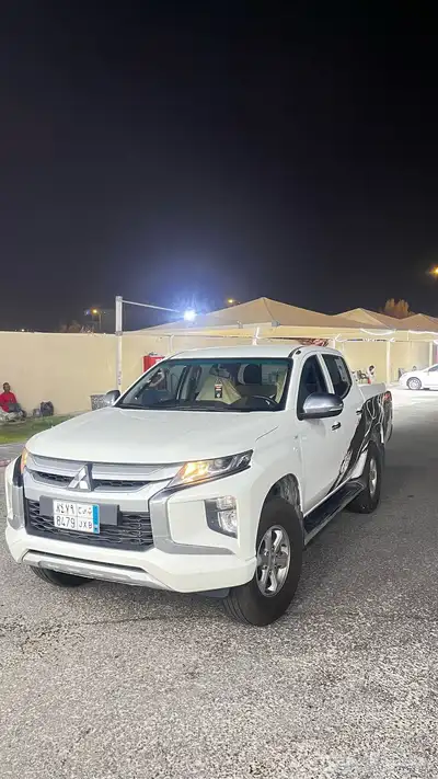ميتسوبيشي L200 لبيع ديزل 5