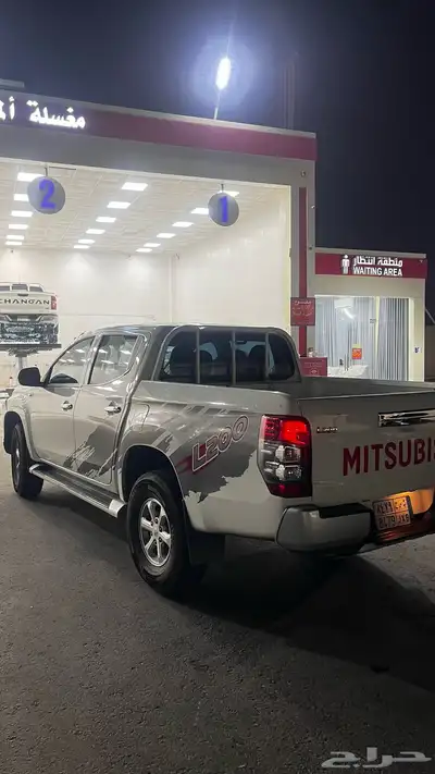 ميتسوبيشي L200 لبيع ديزل 8