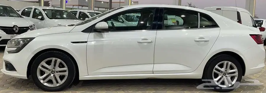 رينو ميجان 2018 - 2020 4
