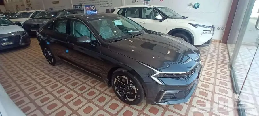 كيا K5 مطور 2025 بصمه 18