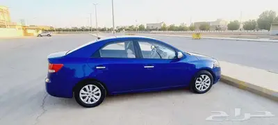 كيا سيراتو 2012م لون ازرق 6