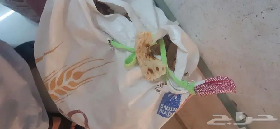 خبز يابس للبيع 0