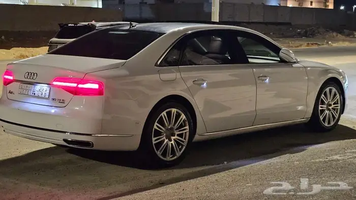 Audi A8L 2015 نظيفة جدا 6