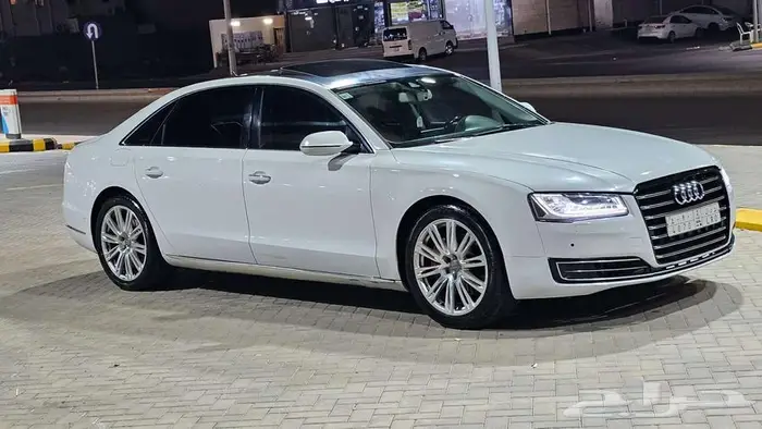 Audi A8L 2015 نظيفة جدا 13