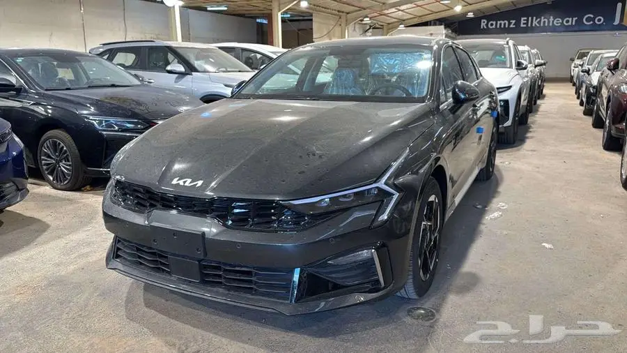 كيا K5 مطور 2025 بصمه 17