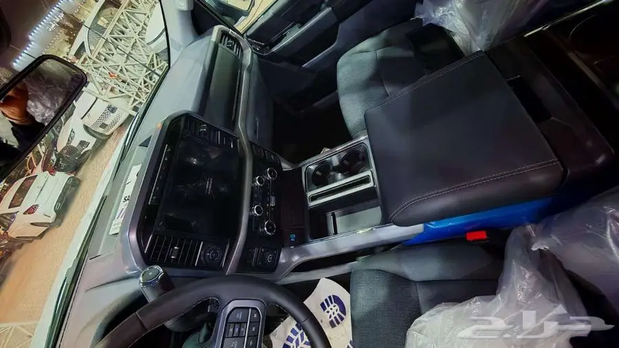 متوفر فورد F - 150 XLT - جديد اصفار 2024 13