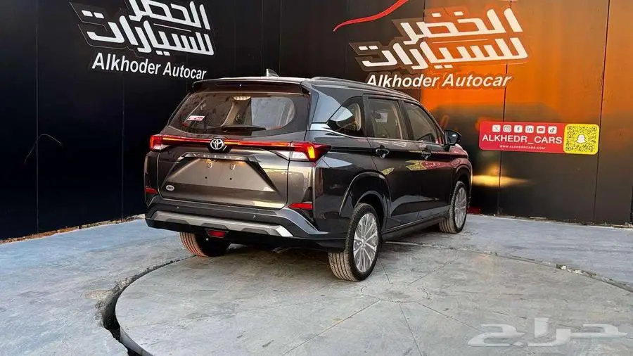 تويوتا فيلوز GLX موديل 2025 1