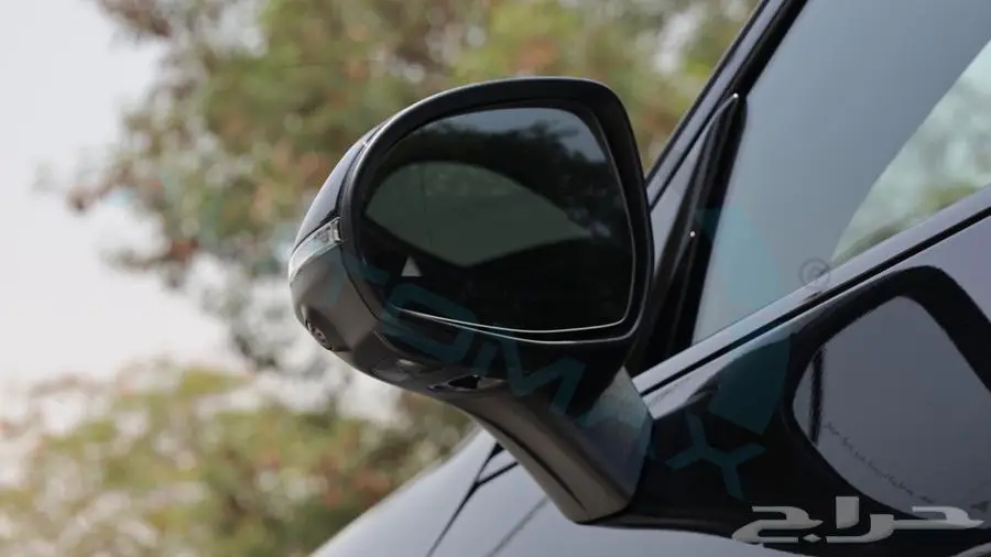 2025 Mercedes-Benz GLC 200 COUPE 4MATIC GCC 39