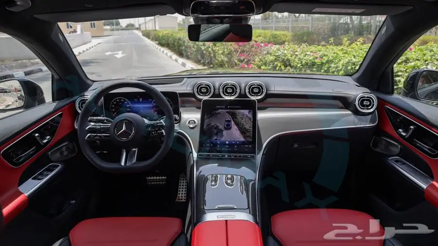 2025 Mercedes-Benz GLC 200 COUPE 4MATIC GCC 9