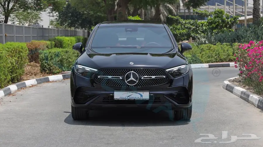 2025 Mercedes-Benz GLC 200 COUPE 4MATIC GCC 3