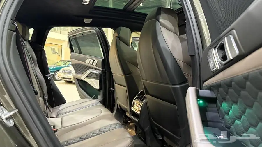 بي ام دبليو X6 M Competition 2021 20