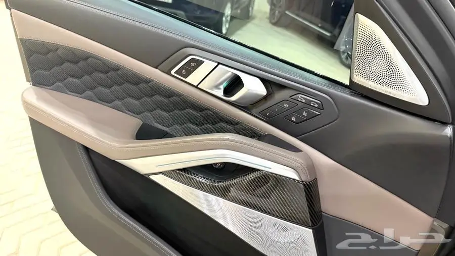 بي ام دبليو X6 M Competition 2021 13