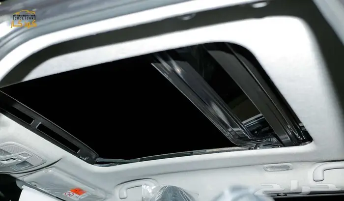 تويوتا اوربان كروزر GLX 2025 11