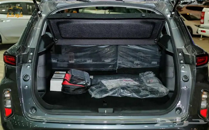 تويوتا اوربان كروزر GLX 2025 8