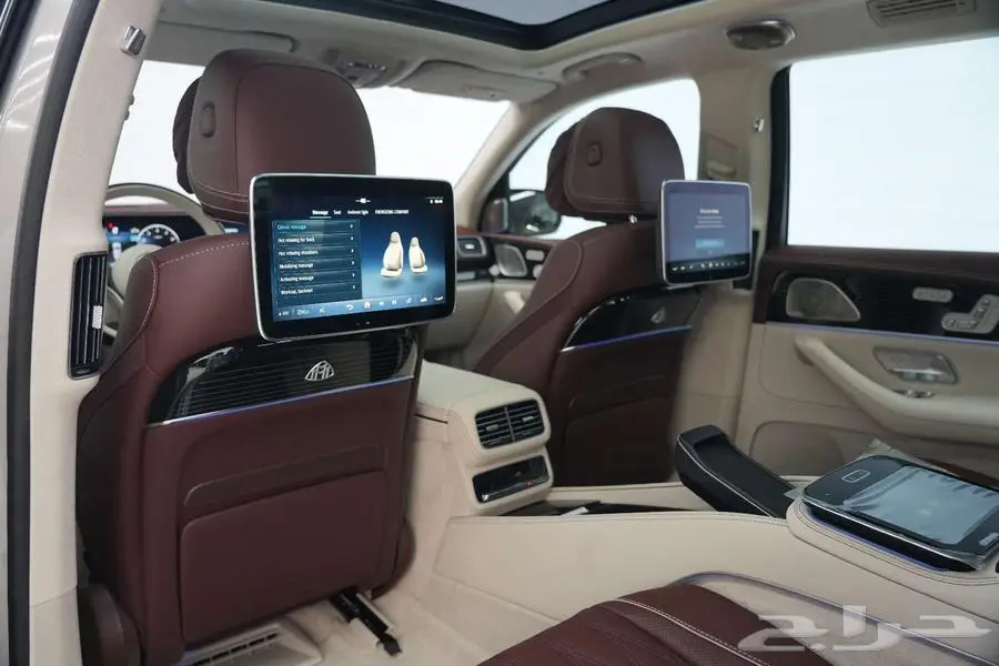 مرسيدس مايباخ GLS 600 موديل 2025 أصفار خليجي أخضر ذهبي 16